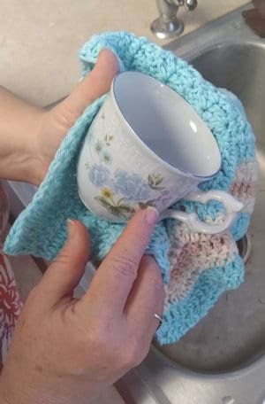 Cup in Cup Towel
